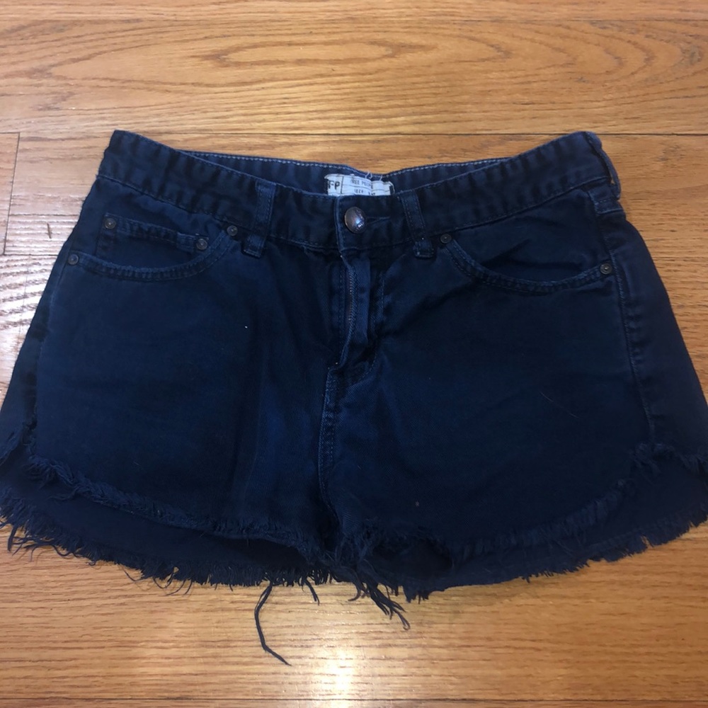 Free People Jean Shorts - Picture 1 of 5
